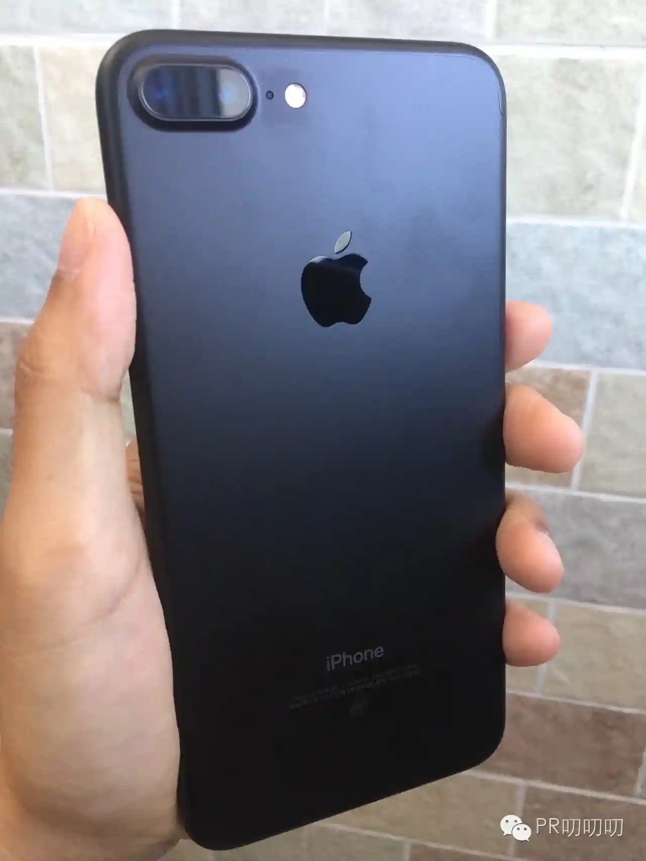 电流噪声、黄屏、烫手，iPhone7的这些问题全让我赶上了！