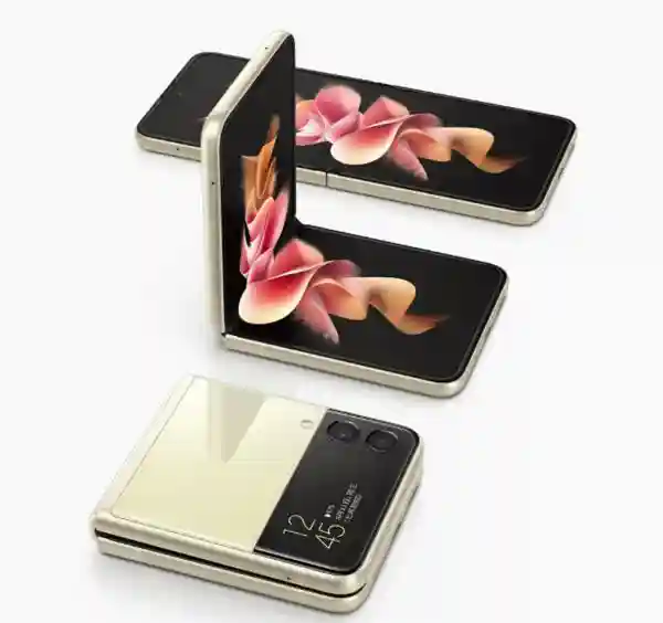 这个“粉饼盒”不一般！三星Galaxy Z Flip3国行版发布