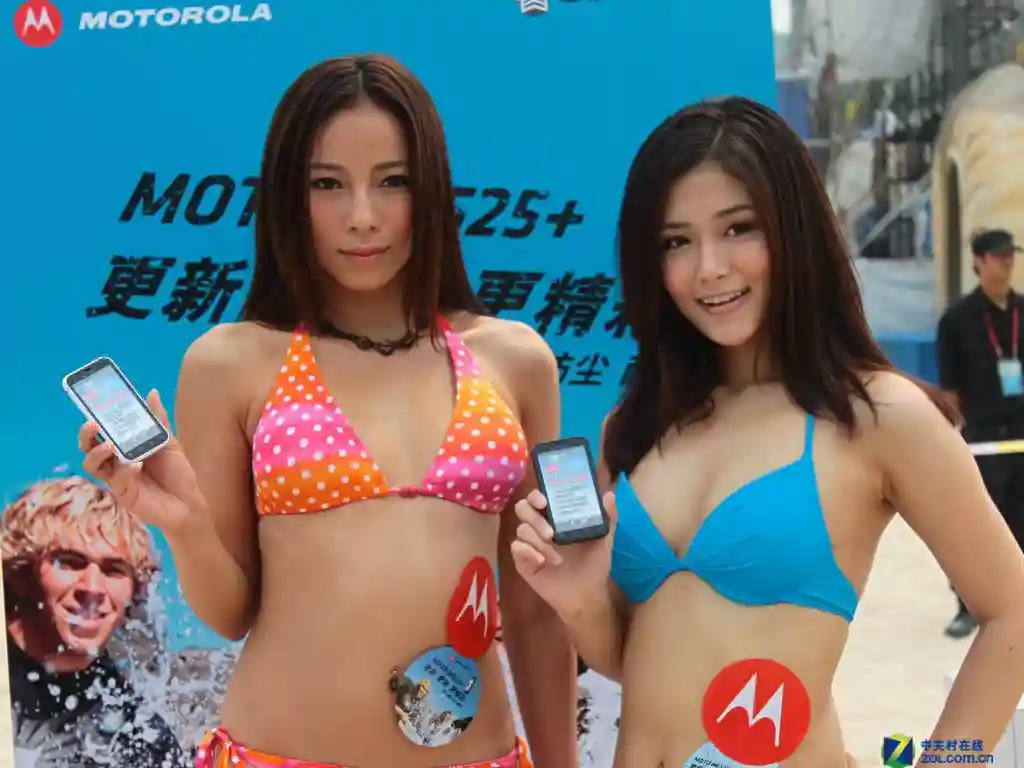 说了你可能不信，我的第一款手机moto defy现在还有人买