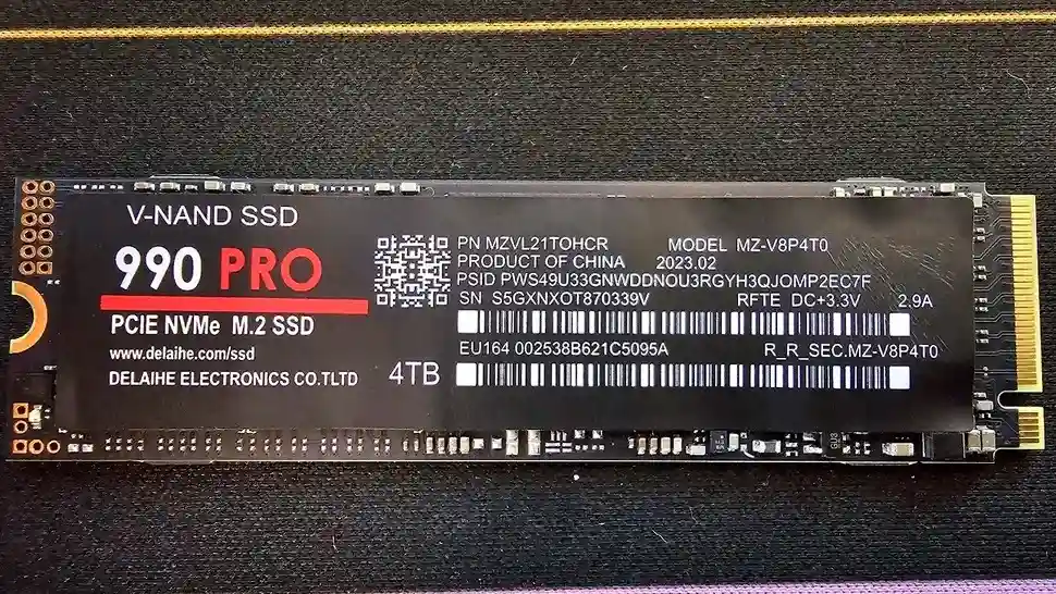 39美元山寨三星990 Pro 4TB有多假？主控不符，颗粒无法查询