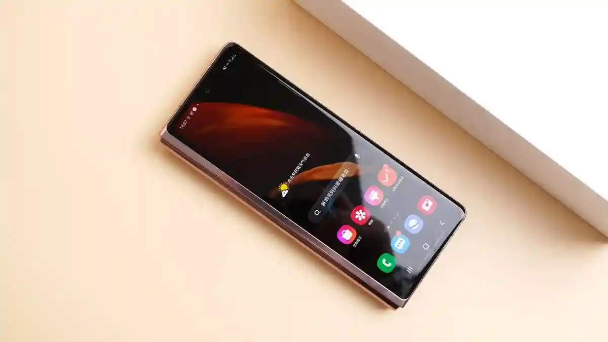 新机入手，系统直接吃掉60GB存储空间，属实给我看傻了