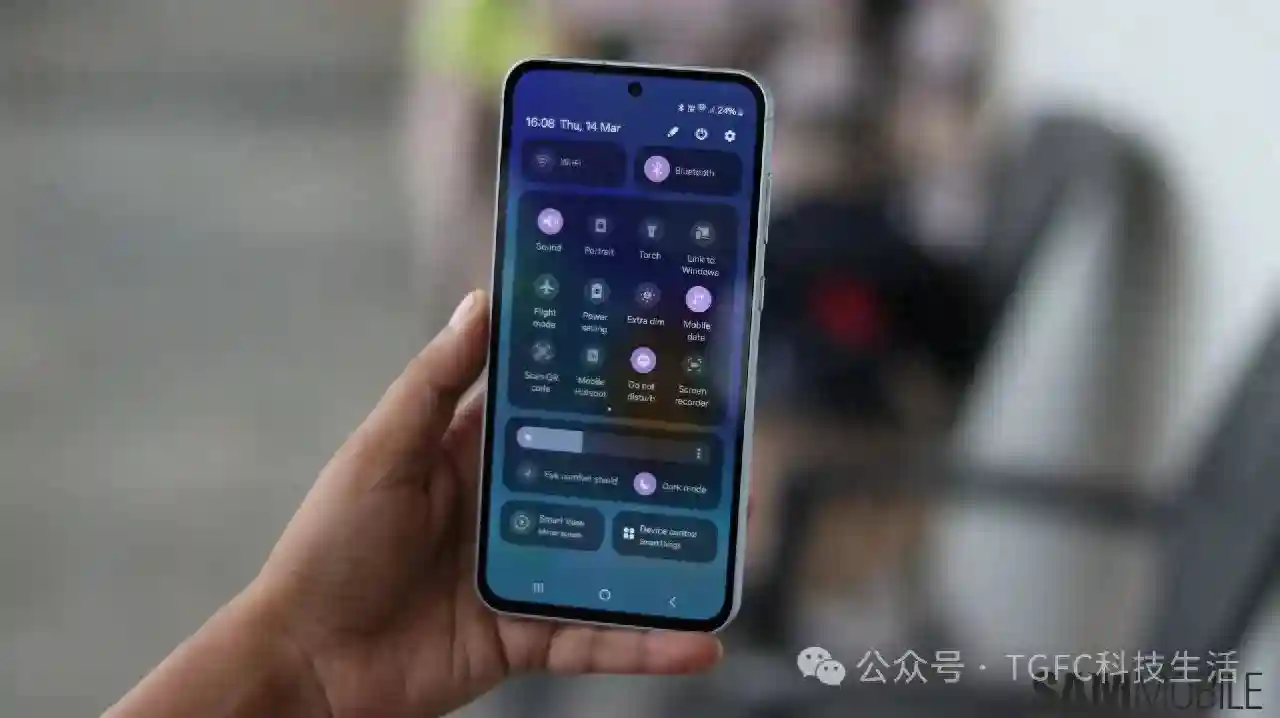 One UI 7.0 重新设计的快捷面板的最佳功能