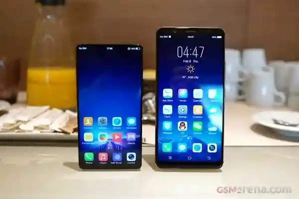 vivo APEX上手 半屏指纹升降式镜头设计