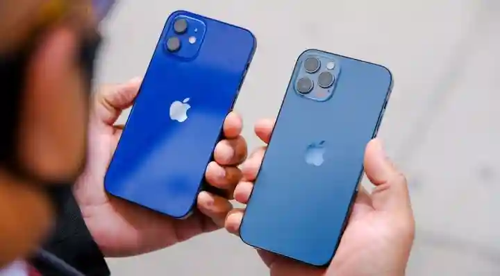 好好的 iPhone 12，怎么就「绿」了？
