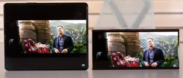 折叠屏多媒体谁更能打？Galaxy Z Fold3与Galaxy Z Flip3互有胜负