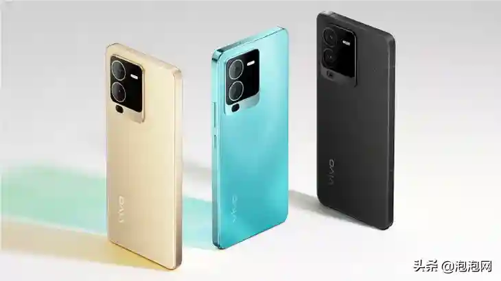 vivo S15正式发布，采用骁龙870巅峰版芯片，售价2699元起